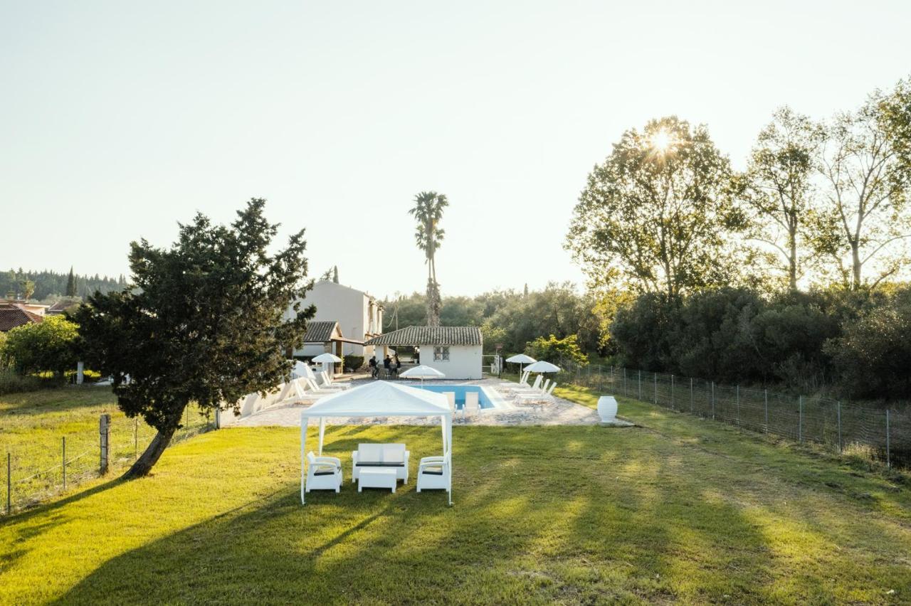 Parakladi Seaside Retreat Melíkia Exterior foto