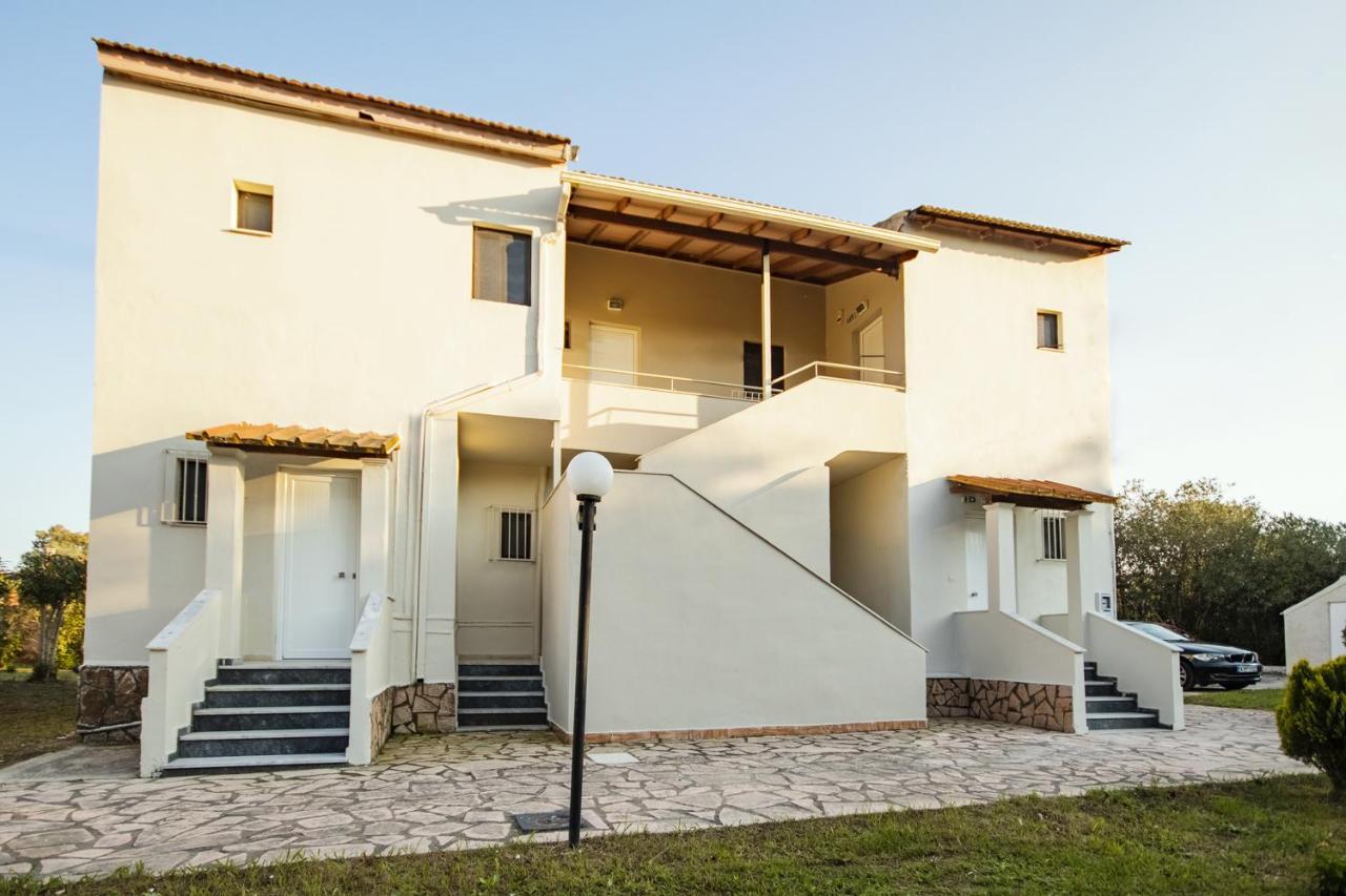 Parakladi Seaside Retreat Melíkia Exterior foto
