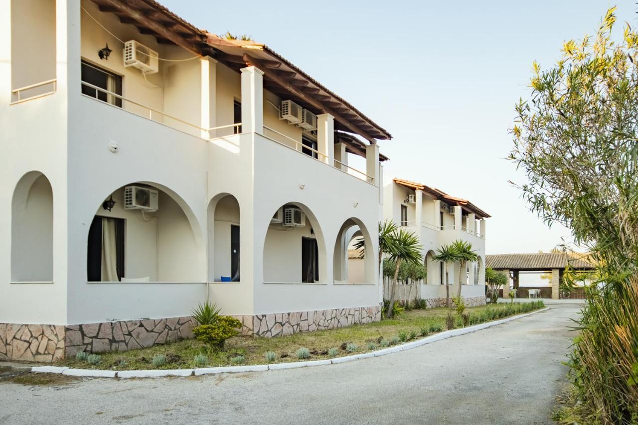 Parakladi Seaside Retreat Melíkia Exterior foto
